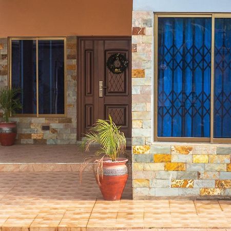 Afranasa Inn Тема Экстерьер фото