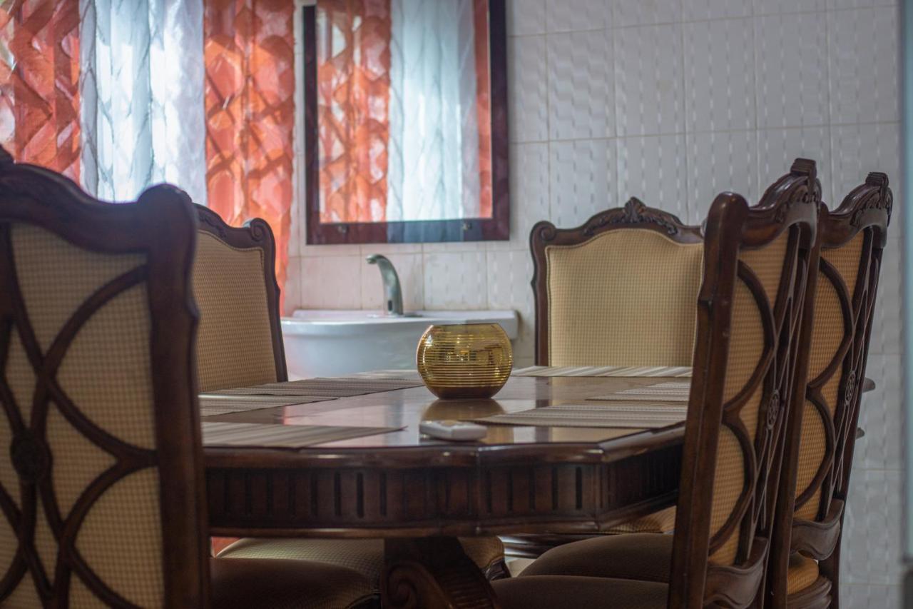 Afranasa Inn Тема Экстерьер фото