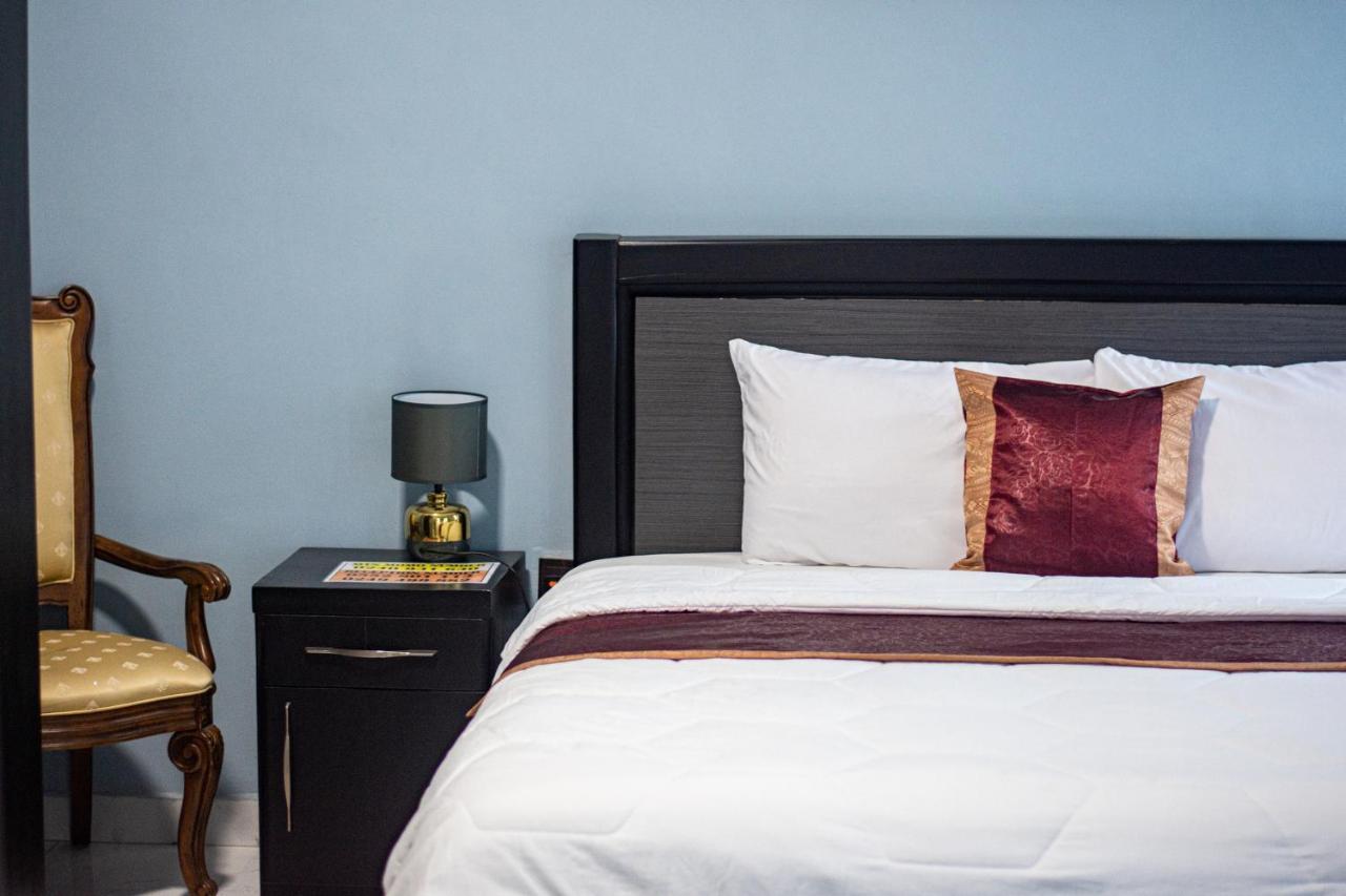 Afranasa Inn Тема Экстерьер фото