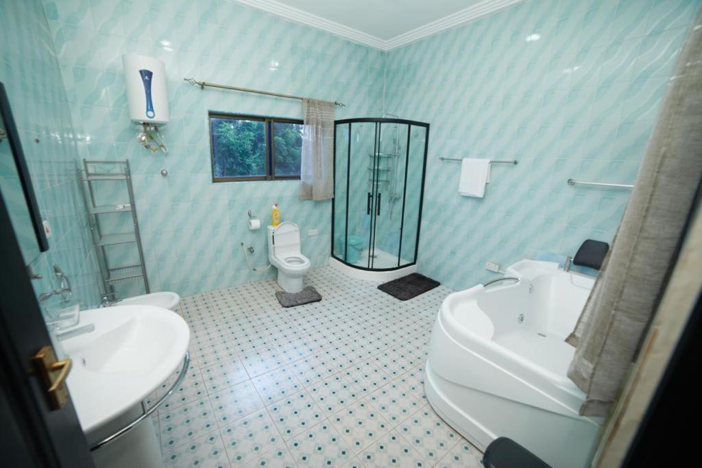 Afranasa Inn Тема Экстерьер фото